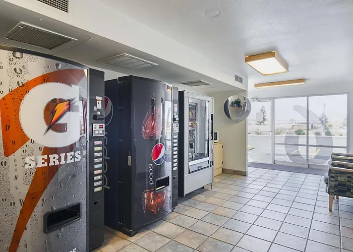 6-laramie, Wy Hotel 3*