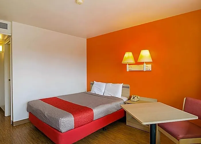Hotel 6-laramie, Wy